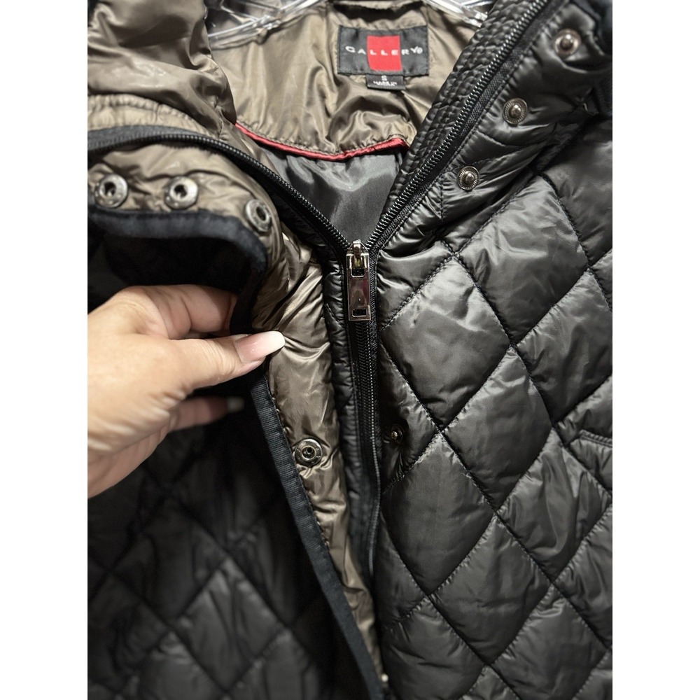 Gallery Puffer Jacket Zip/Snap Up Hood Size Large Zip Pockets Lined Black Toggle - Picture 4 of 9